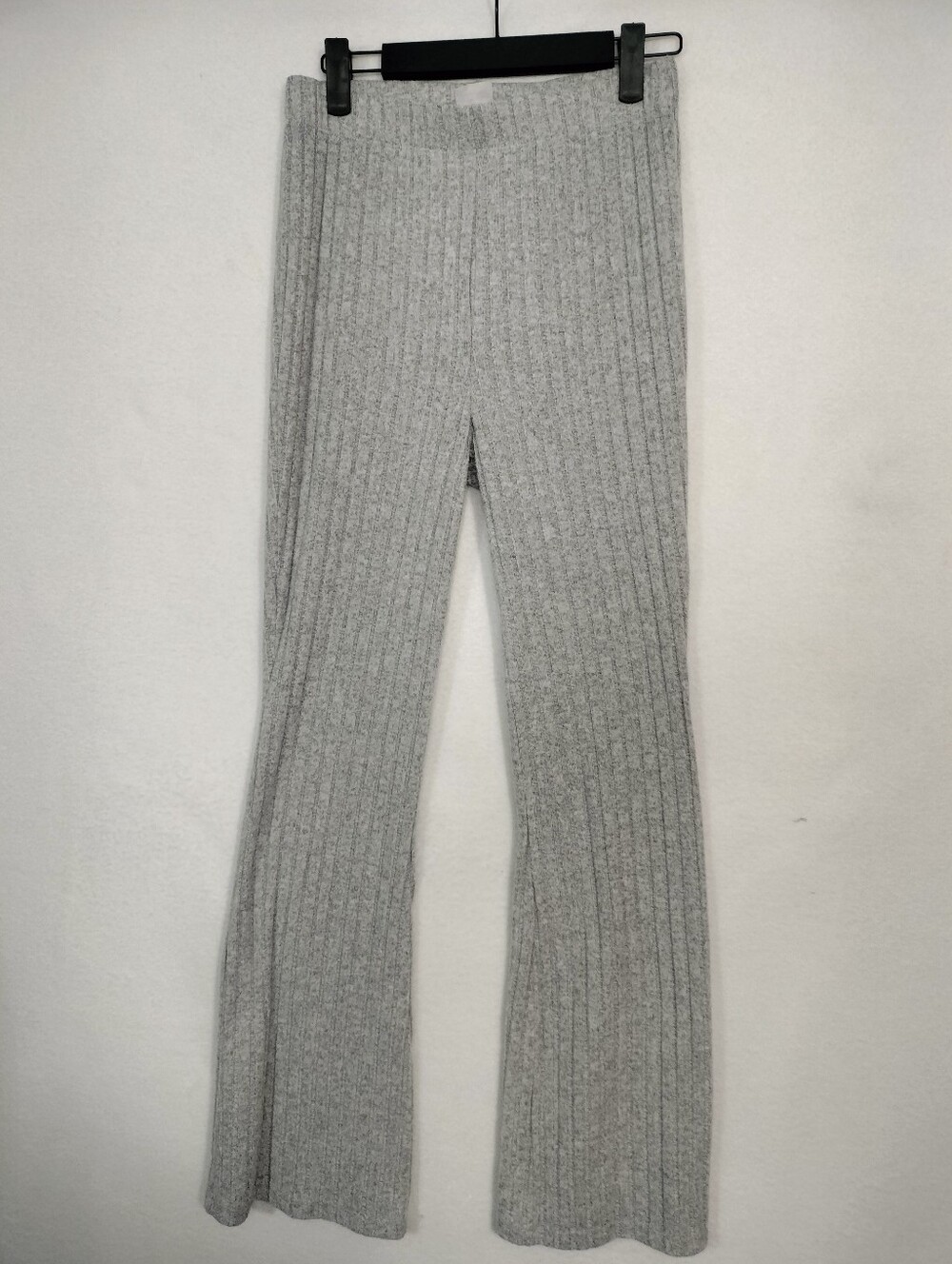 No Boundaries Heather Gray Ribbed Knit Pants